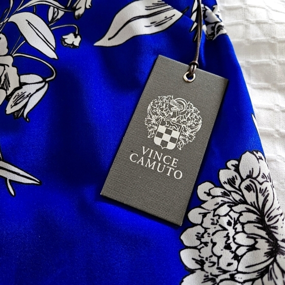 Vince Camuto Women's Blue Floral Fit and Flare Dress Size 6. - Picture 5 of 12